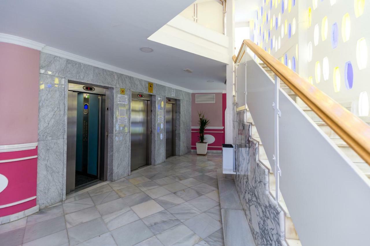 Sky Park Appartement Benidorm Buitenkant foto